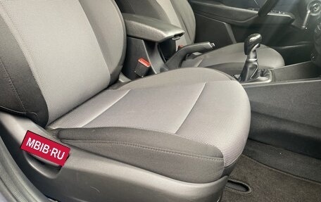 Hyundai Solaris II рестайлинг, 2017 год, 969 000 рублей, 22 фотография