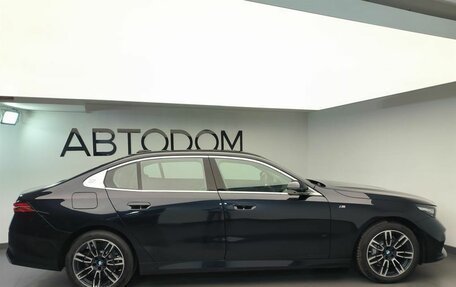 BMW 5 серия, 2025 год, 8 610 000 рублей, 6 фотография