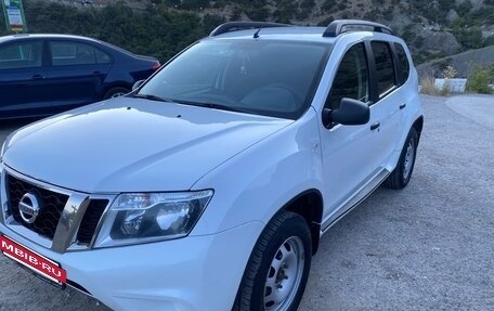Nissan Terrano III, 2018 год, 1 174 000 рублей, 2 фотография