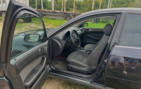 Audi A6, 2002 год, 750 000 рублей, 17 фотография