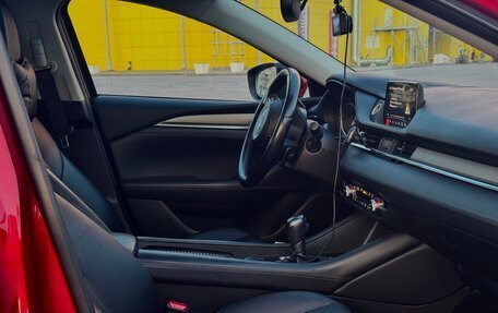 Mazda 6, 2018 год, 2 850 000 рублей, 28 фотография