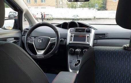 Toyota Verso I, 2014 год, 1 590 000 рублей, 16 фотография