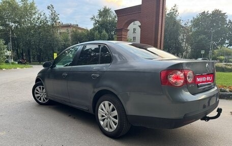 Volkswagen Jetta VI, 2010 год, 470 000 рублей, 5 фотография