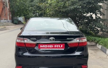 Toyota Camry, 2015 год, 1 900 000 рублей, 3 фотография