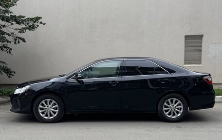 Toyota Camry, 2015 год, 1 900 000 рублей, 4 фотография