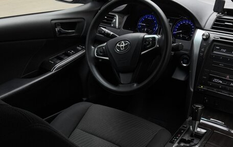 Toyota Camry, 2015 год, 1 900 000 рублей, 5 фотография