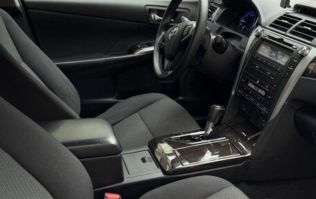 Toyota Camry, 2015 год, 1 900 000 рублей, 6 фотография