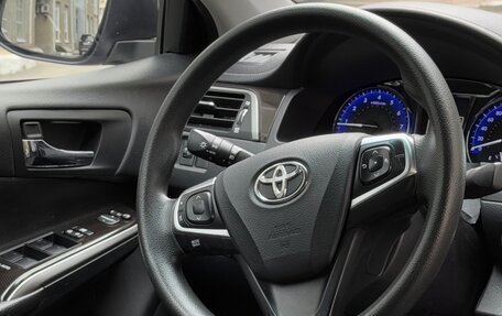 Toyota Camry, 2015 год, 1 900 000 рублей, 10 фотография