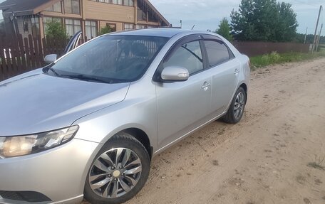 KIA Cerato III, 2010 год, 790 000 рублей, 3 фотография
