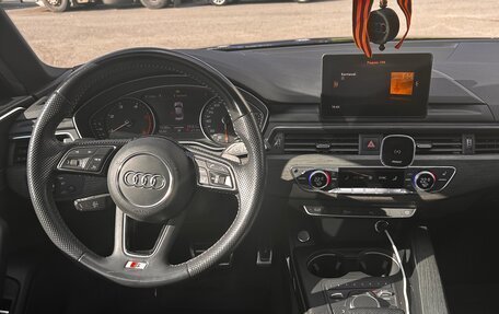 Audi A4, 2018 год, 2 830 000 рублей, 5 фотография