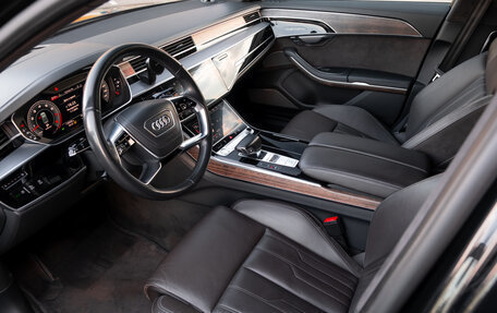 Audi A8, 2018 год, 4 800 000 рублей, 2 фотография