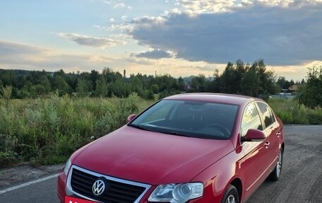 Volkswagen Passat B6, 2006 год, 900 000 рублей, 2 фотография