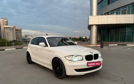 BMW 1 серия, 2010 год, 1 175 000 рублей, 4 фотография