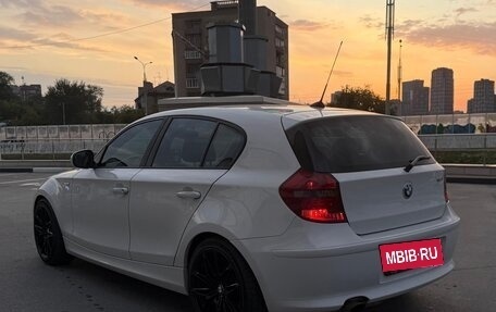BMW 1 серия, 2010 год, 1 175 000 рублей, 7 фотография