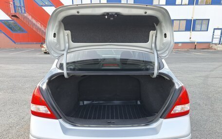Nissan Tiida, 2010 год, 775 000 рублей, 17 фотография