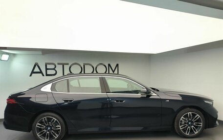 BMW 5 серия, 2025 год, 8 610 000 рублей, 6 фотография
