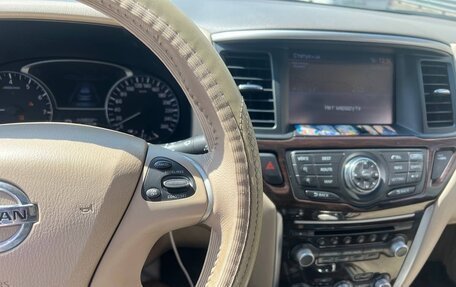 Nissan Pathfinder, 2014 год, 1 500 000 рублей, 11 фотография