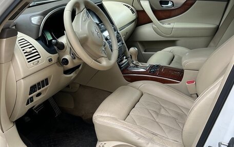 Infiniti FX II, 2010 год, 1 480 000 рублей, 5 фотография