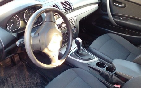 BMW 1 серия, 2011 год, 905 000 рублей, 4 фотография