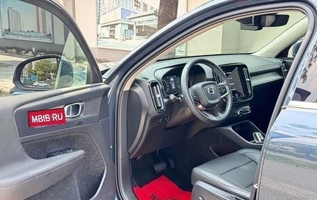 Volvo XC40 I, 2021 год, 2 700 000 рублей, 5 фотография