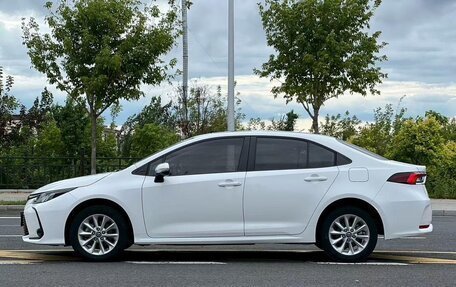 Toyota Corolla, 2021 год, 1 299 000 рублей, 8 фотография