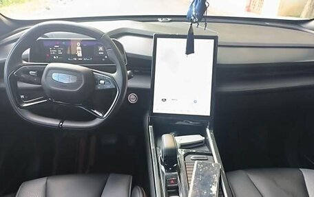 Geely Atlas, 2023 год, 1 500 000 рублей, 8 фотография
