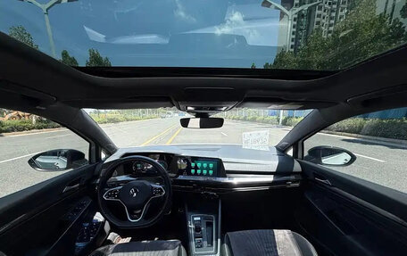 Volkswagen Golf VIII, 2021 год, 1 315 000 рублей, 9 фотография