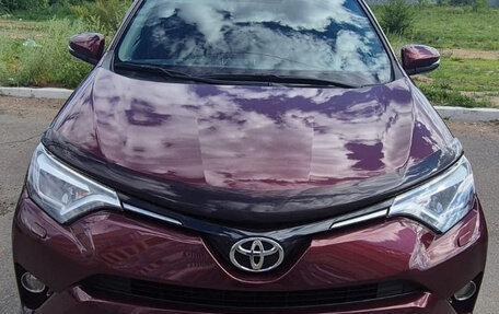 Toyota RAV4, 2017 год, 2 600 000 рублей, 1 фотография