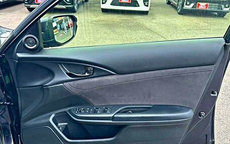 Honda Insight III, 2022 год, 1 640 001 рублей, 4 фотография