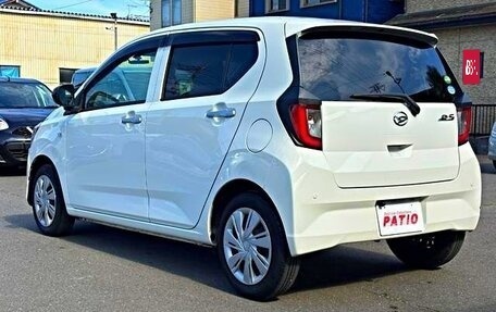 Daihatsu Mira e:S II, 2022 год, 560 000 рублей, 2 фотография