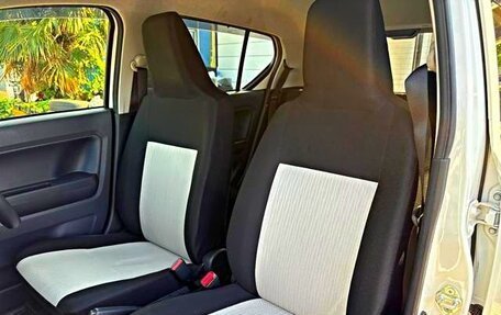 Daihatsu Mira e:S II, 2022 год, 560 000 рублей, 28 фотография