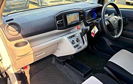 Daihatsu Mira e:S II, 2022 год, 560 000 рублей, 33 фотография