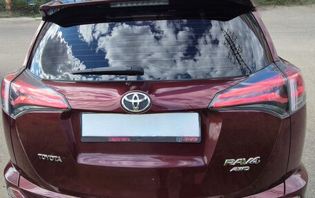 Toyota RAV4, 2017 год, 2 600 000 рублей, 7 фотография