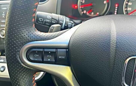 Honda Stream II, 2014 год, 1 050 000 рублей, 14 фотография