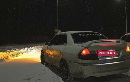 Mitsubishi Lancer VII, 1999 год, 200 000 рублей, 3 фотография