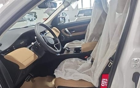 Land Rover Discovery Sport I рестайлинг, 2025 год, 4 900 100 рублей, 10 фотография