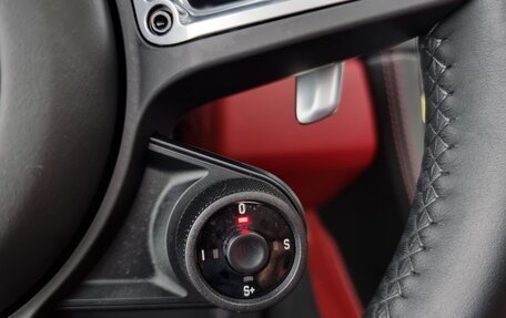 Porsche Boxster, 2021 год, 10 860 000 рублей, 15 фотография