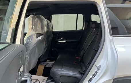 Mercedes-Benz GLB, 2025 год, 5 100 100 рублей, 20 фотография