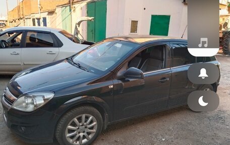 Opel Astra H, 2014 год, 700 000 рублей, 2 фотография