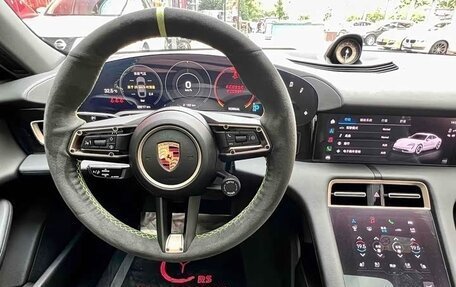 Porsche Taycan I, 2021 год, 6 850 000 рублей, 10 фотография