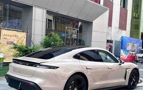 Porsche Taycan I, 2021 год, 6 850 000 рублей, 14 фотография