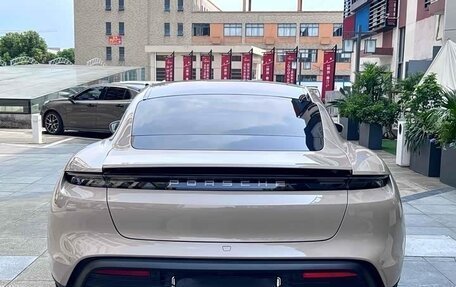 Porsche Taycan I, 2021 год, 6 850 000 рублей, 15 фотография