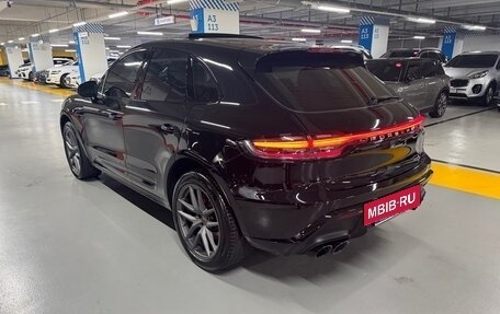 Porsche Macan I рестайлинг, 2022 год, 7 070 000 рублей, 2 фотография