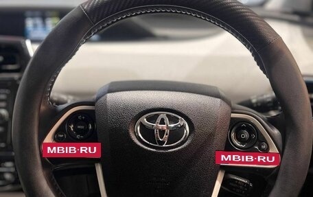 Toyota Prius IV XW50, 2018 год, 1 670 000 рублей, 19 фотография