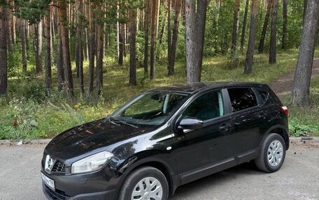 Nissan Qashqai, 2011 год, 730 000 рублей, 4 фотография