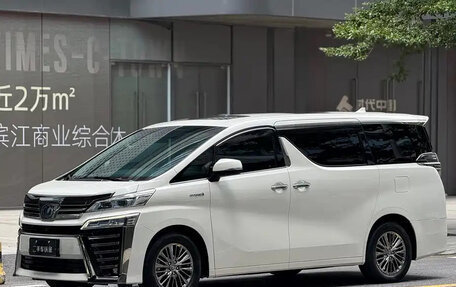 Toyota Vellfire II, 2021 год, 7 300 000 рублей, 1 фотография