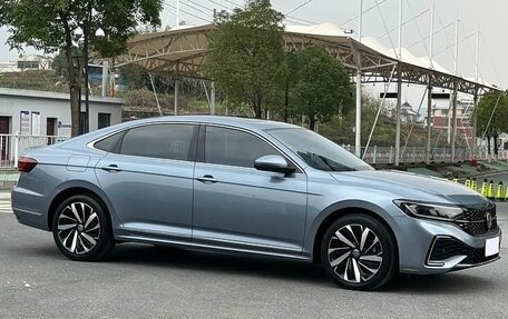 Volkswagen Passat B8 рестайлинг, 2021 год, 2 100 000 рублей, 4 фотография