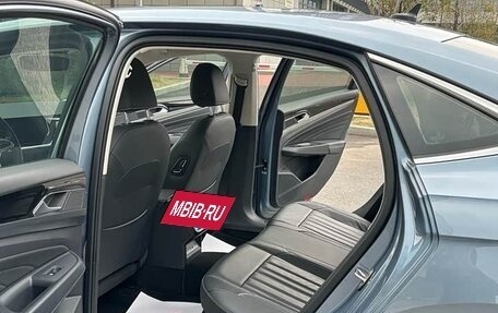 Volkswagen Passat B8 рестайлинг, 2021 год, 2 100 000 рублей, 11 фотография