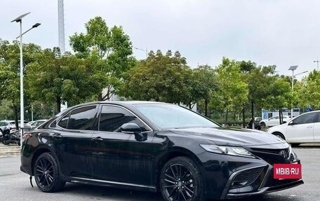 Toyota Camry, 2022 год, 2 370 000 рублей, 3 фотография