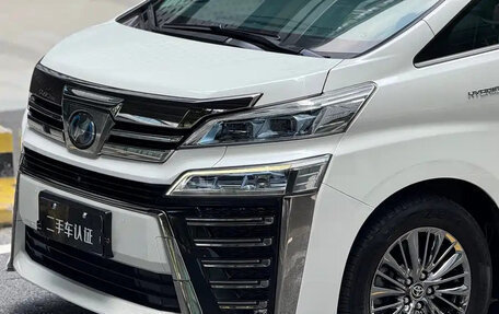 Toyota Vellfire II, 2021 год, 7 300 000 рублей, 5 фотография